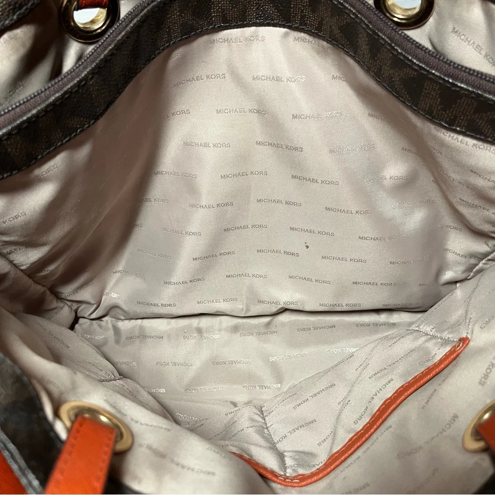Michael Kors Jet Set Logo Tote - Brown
